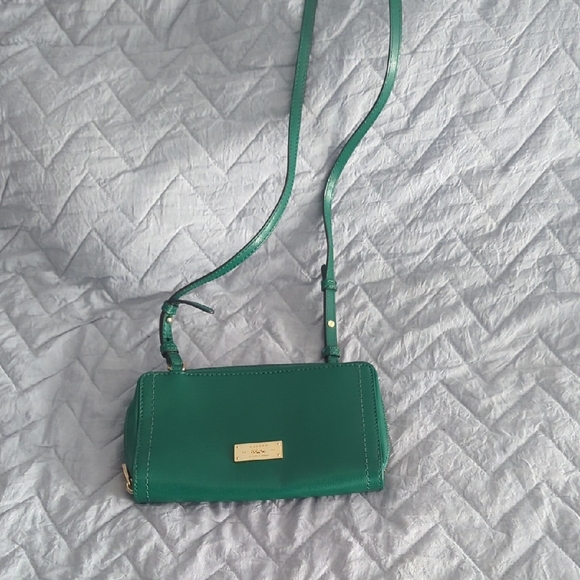 kate spade Handbags - kate spade emerald green leather crossbody wallet